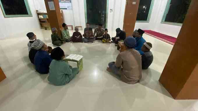 Berbagi Buka Puasa di Yayasan Trisna Asih Bandar Lampung