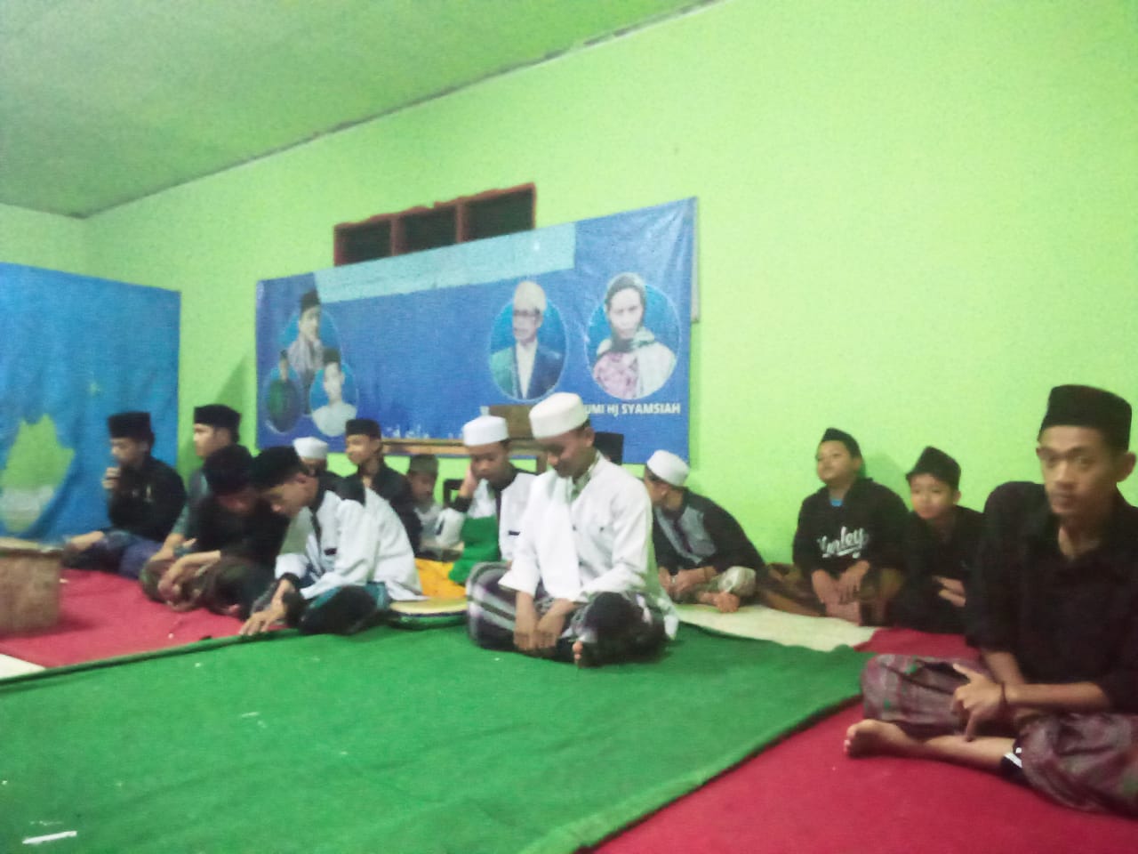 Berbagi Buka Puasa Hari Pertama Untuk Pondok