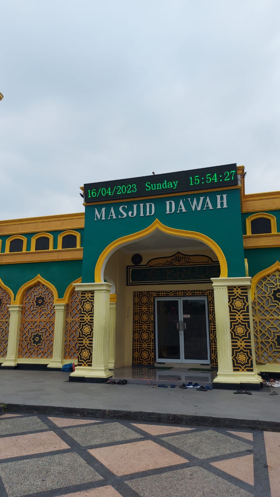 Berbagi Buka Puasa Santri dan Jamaah Masjid Da'wah