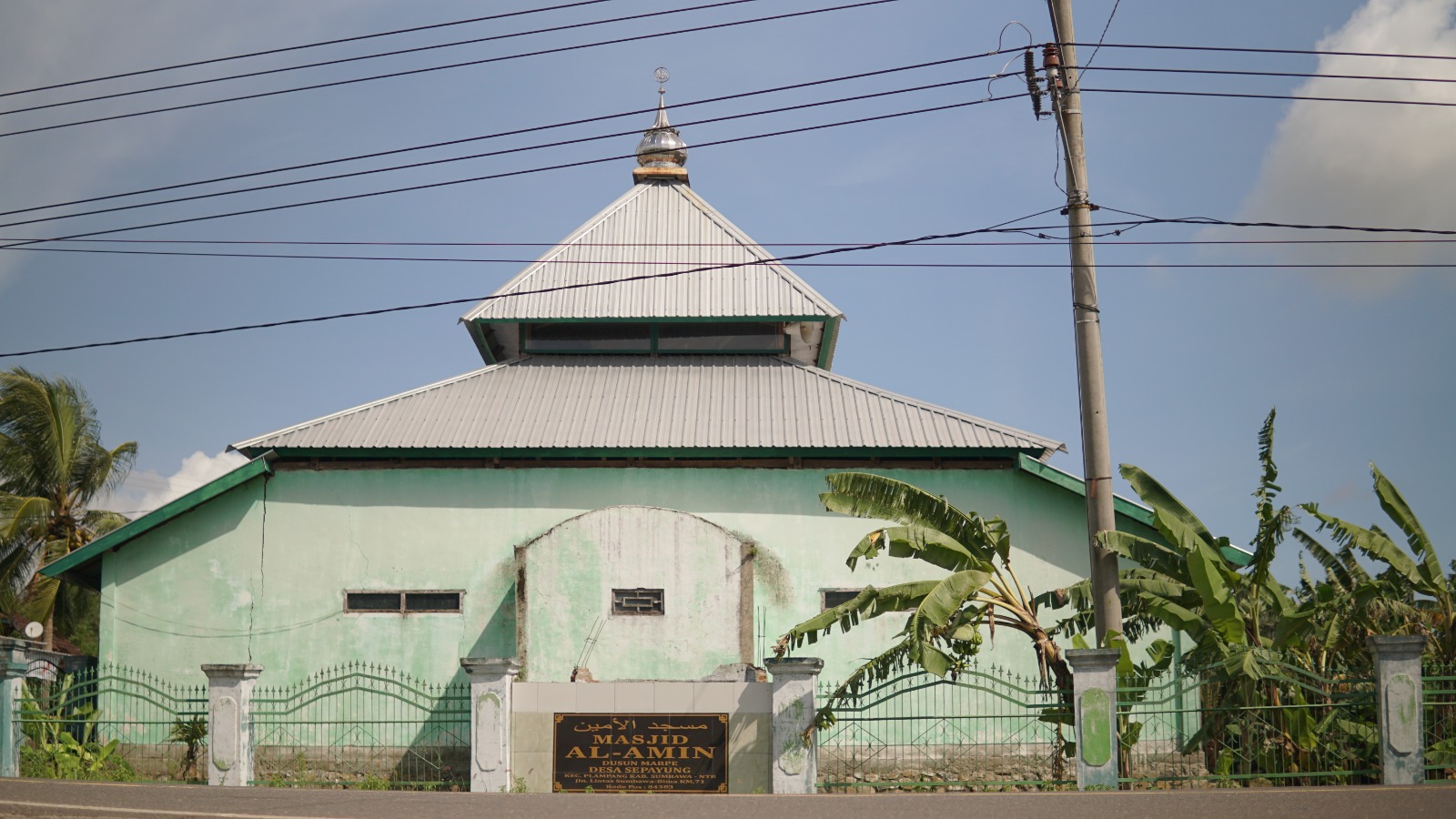 Mengalirkan Sumur untuk Masjid Al-Amin NTB