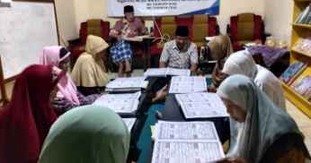 Penyaluran 100 Paket Buka Puasa Taman Baca Manunggal Bina Ummat