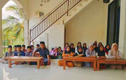 Penyaluran 55 Iqro Masjid Jibalul Hidayah dan Madin Al Fattah
