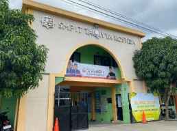 Penyaluran 85 Quran Hafalan - Bangun Generasi Qurani SMP IT Taqiyya Rosyida