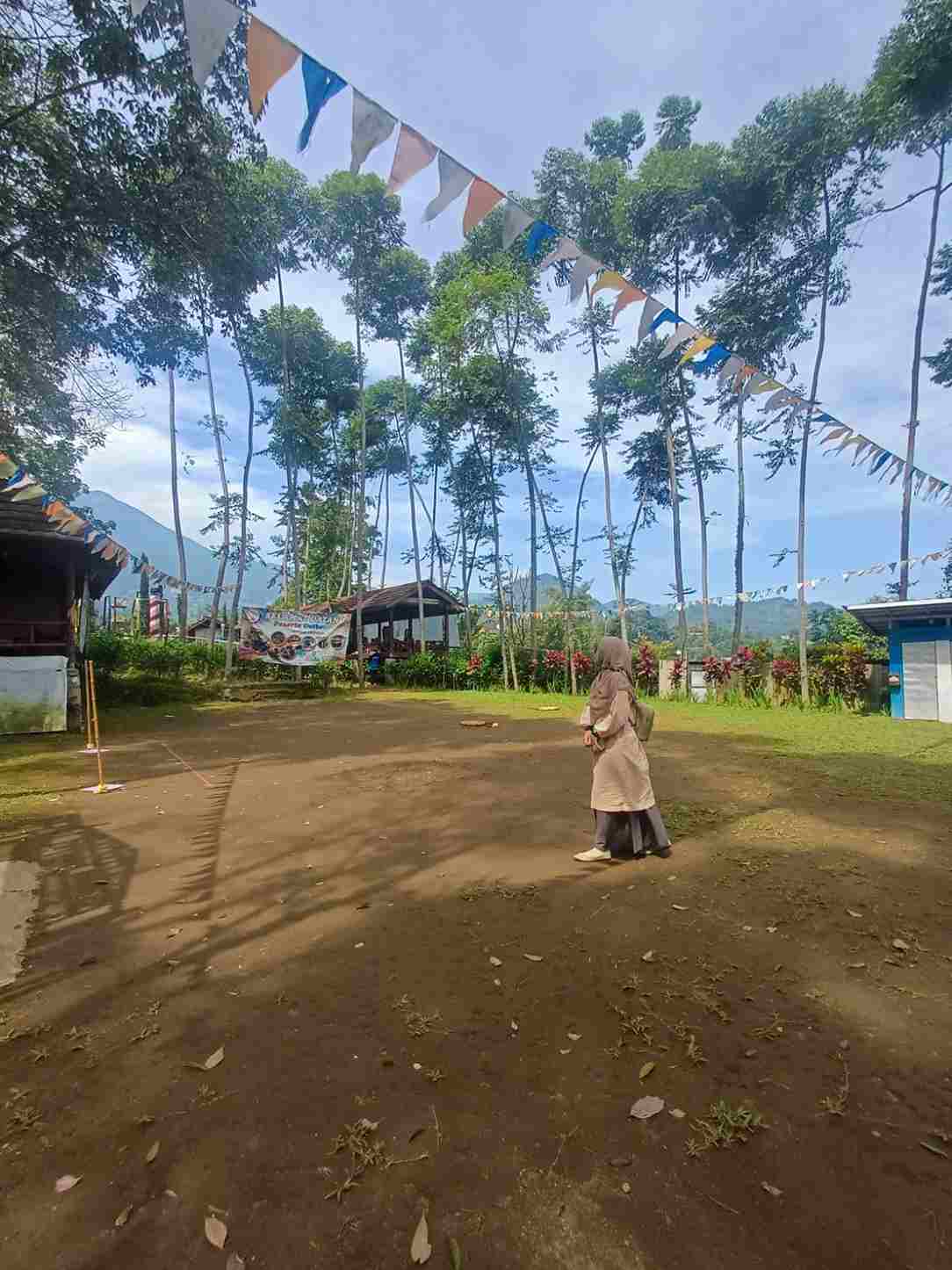 Penyaluran Muharram Fun Camp Bersama Yatim