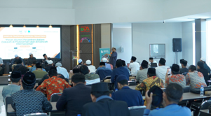 Penyaluran Support Air Minum Diskusi Pimpinan Pondok Pesantren FORMAQIN