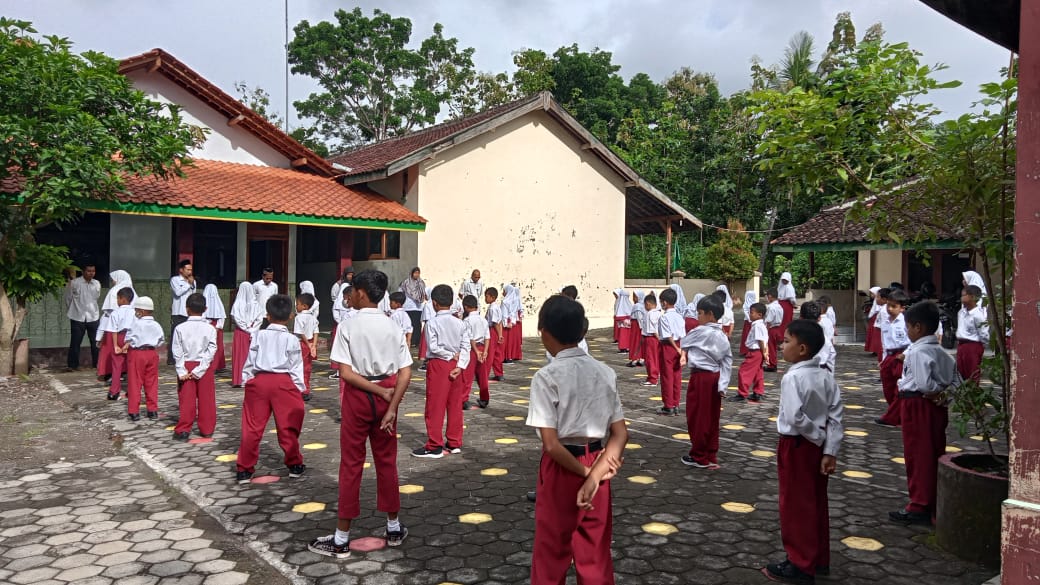 Sedekah Al-Quran untuk MIM Kedunglumbu