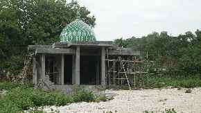 Sedekah Semen Dukung Pembangunan Masjid Ar-Rihlah Gunung Kidul